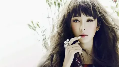 纽约夫妇充电开门遇害